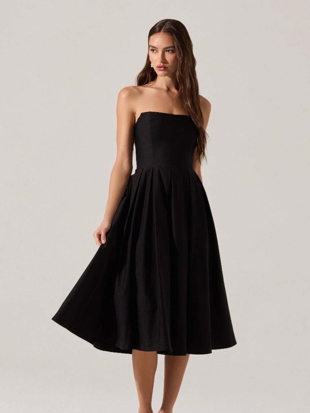 ASTR The Label Reiona Strapless Pleated Midi Dress - NWT!